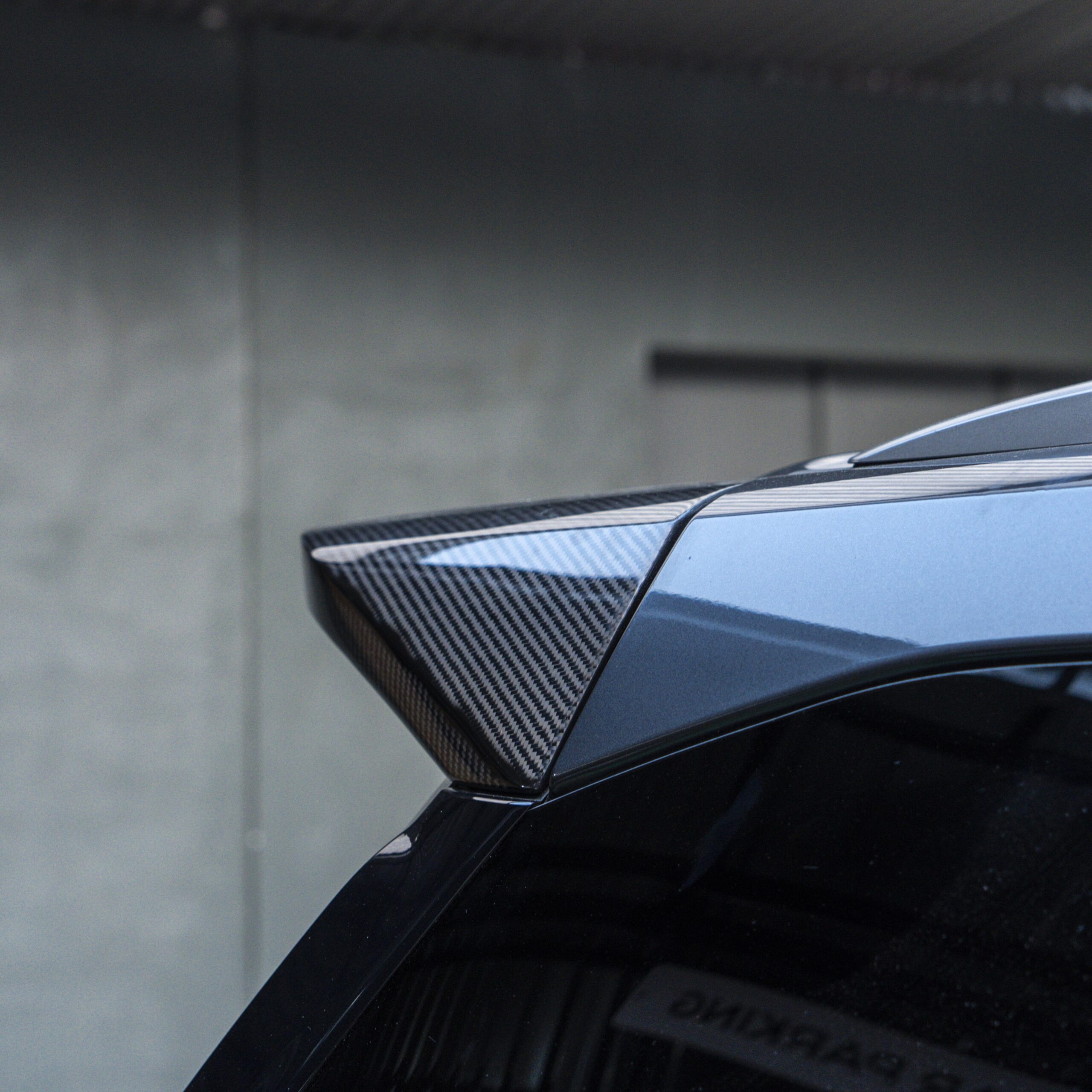 SPOILER spoiler fortuner