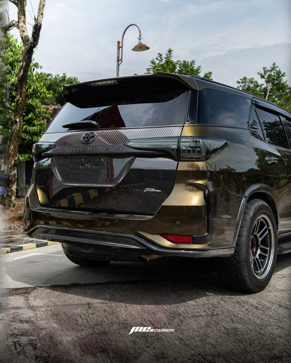Pintu Bagasi Fortuner VRZ - Gambar 6