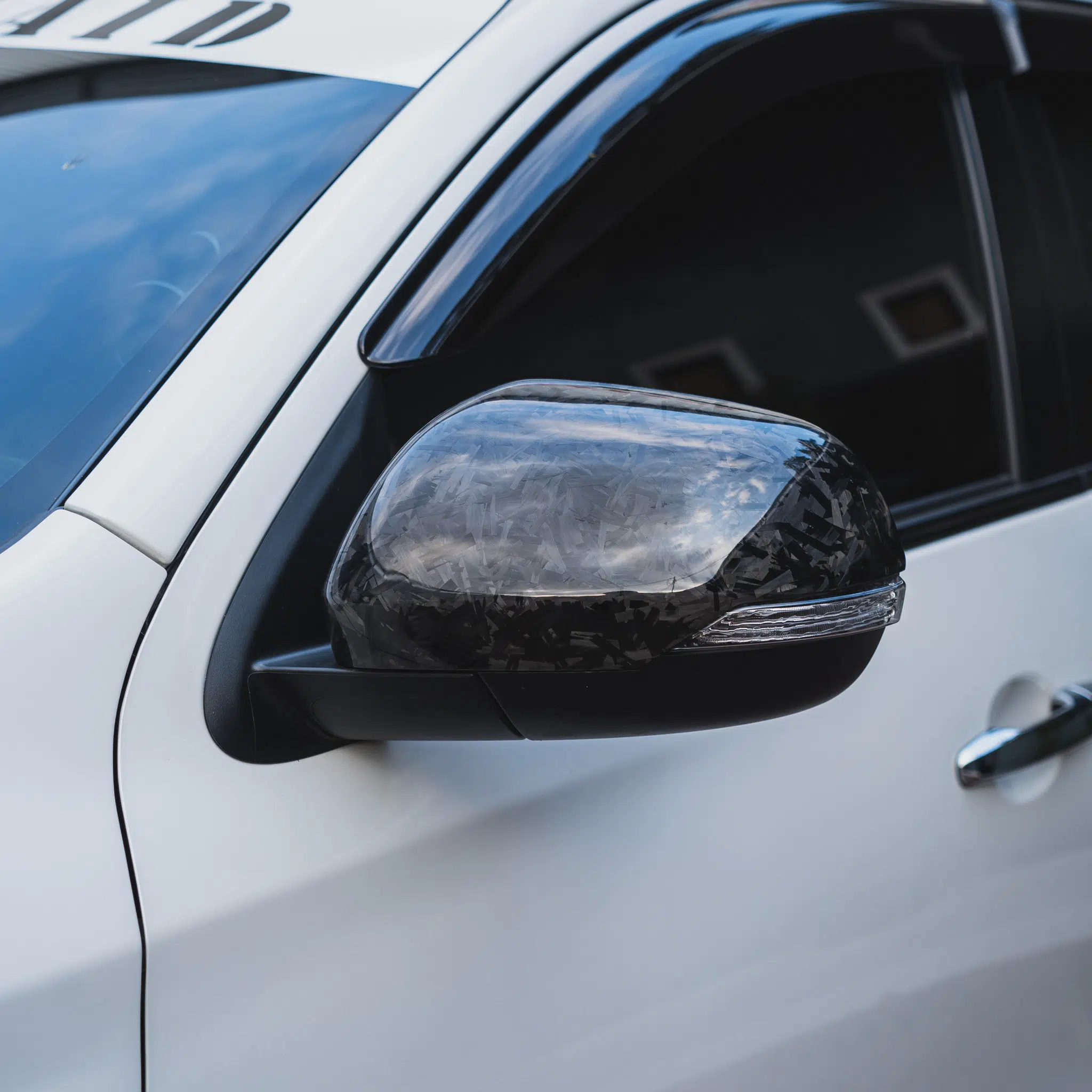 MOCKUP PAJERO 2021 COVER SPION FORGED PHOTO cover spion all new pajero