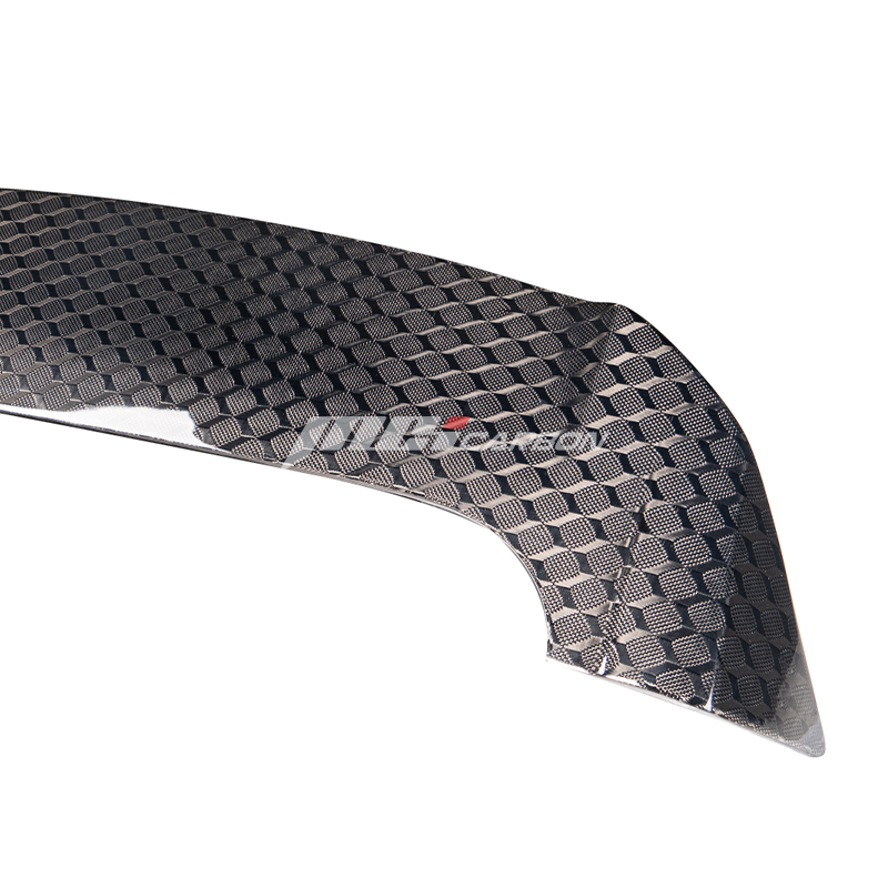 spoiler fortuner