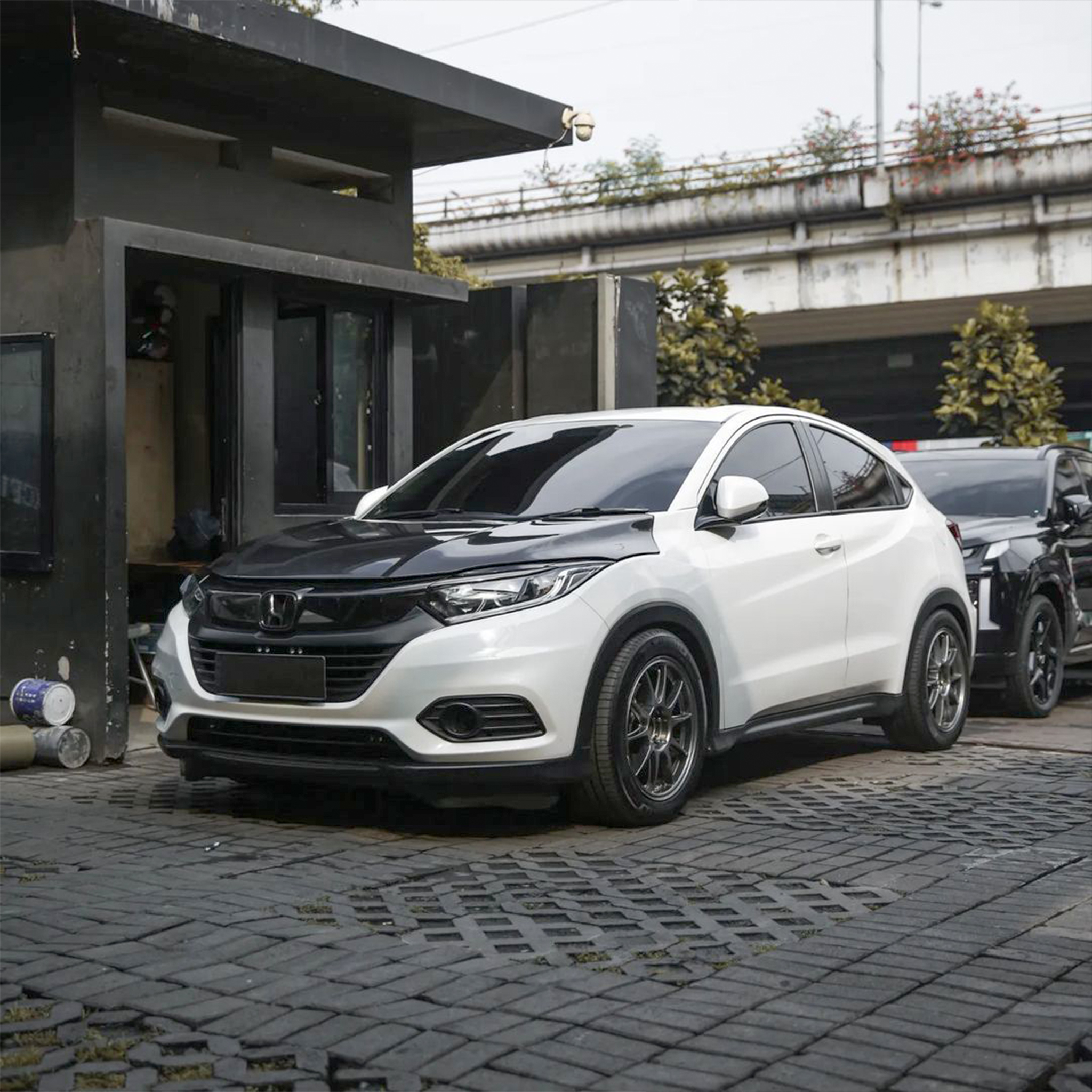 MOCKUP HRV 2014-2020 HOOD OEM PHOTO