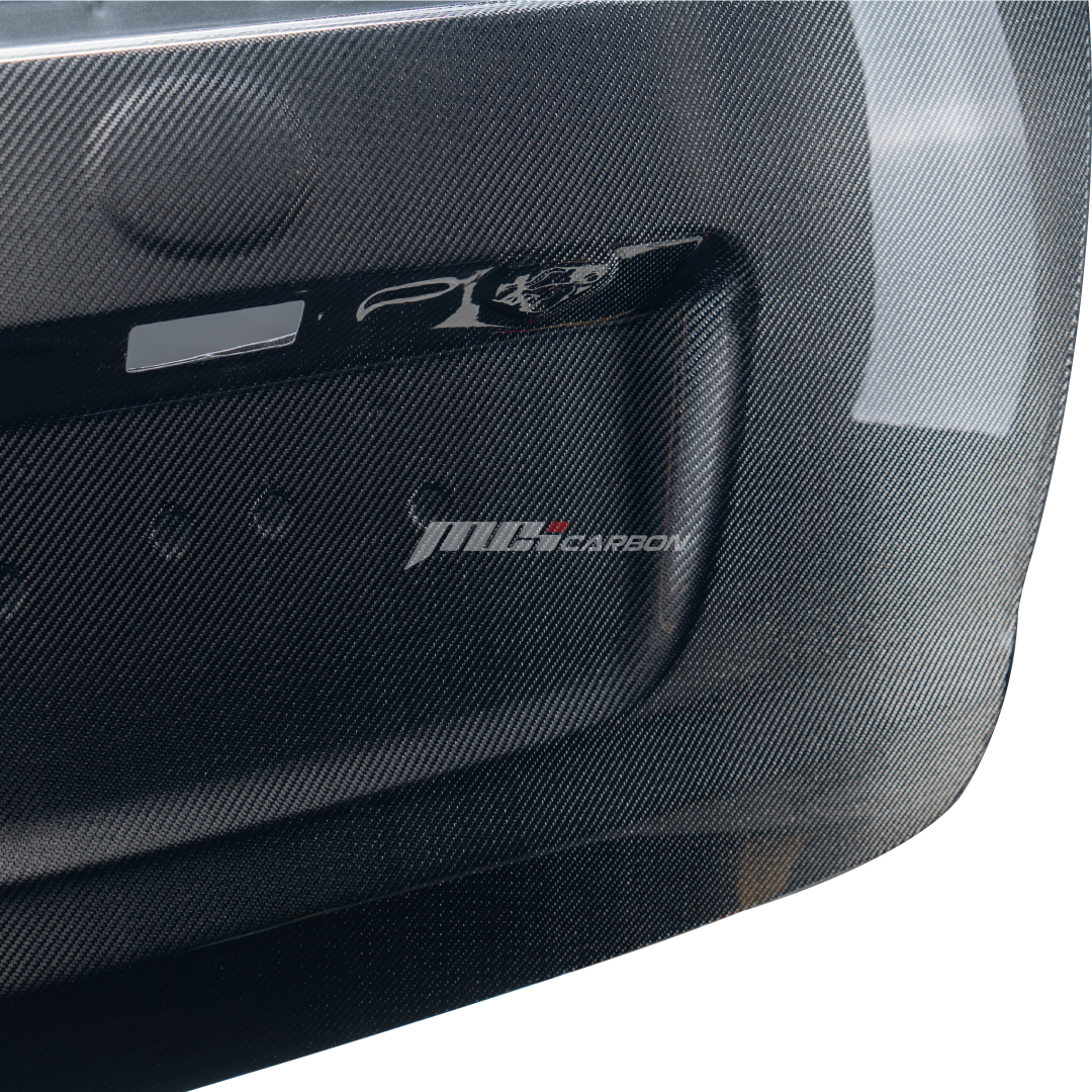 Pintu Bagasi Innova 2KD