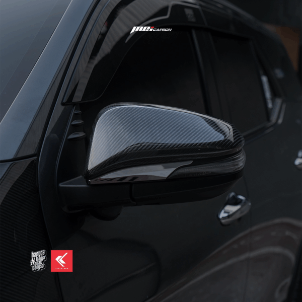 cover spion hilux